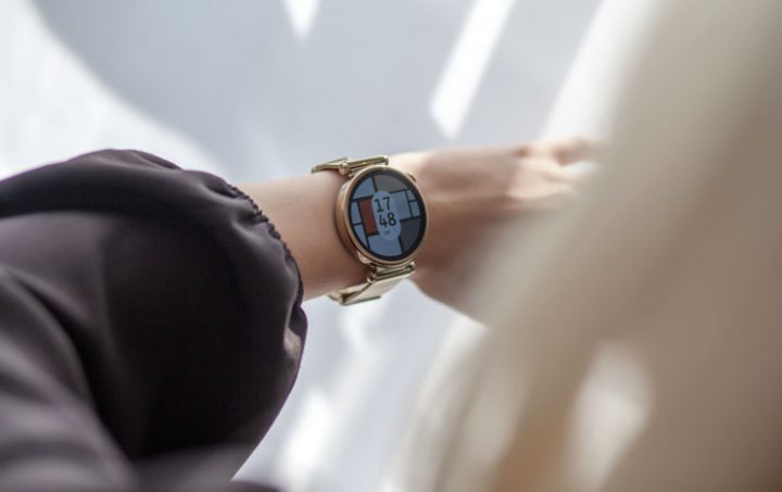 От подсчета калорий до 14 дней работы без подзарядки: чем хороши смарт-часы Huawei Watch GT 4