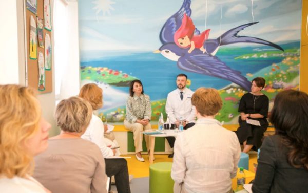 В 3-й детской больнице в Минске открыли игровую комнату по «Дюймовочке»
