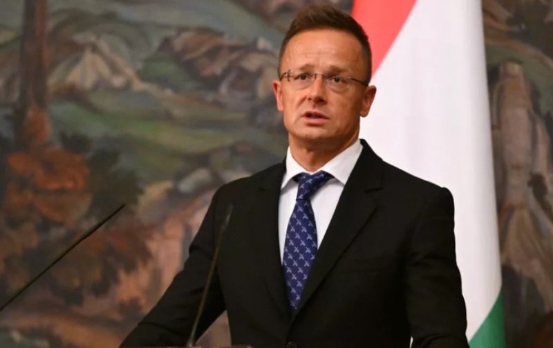 Глава МИД Венгрии Сийярто: Будапешт против санкций по российской ядерной энергетики
