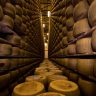 Сыровара из Италии насмерть придавило сыром